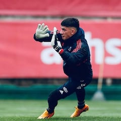 Santa Cruz ficha a una promesa en el arco: jugó en Primera y en la Roja