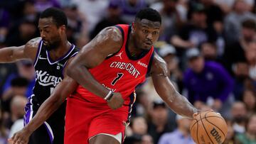 The New Orleans Pelicans PF went to the locker room with a wrist injury but played through it to put up 31 points in their win over the Sacramento Kings.