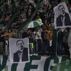 "Gracias presidente", la hinchada de Nacional despide a Juan Carlos de la Cuesta