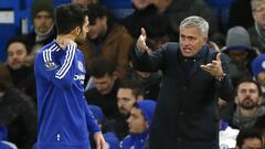 Cesc F&agrave;bregas y Jos&eacute; Mourinho, durante la etapa que coincidieron en el Chelsea.