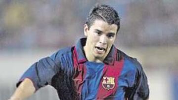 <b>NO LO QUIEREN.</b>Javier Saviola, con la camiseta del club que lo desprecia.