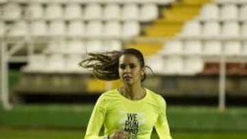 Cristina Pedroche, con la camiseta de la San Silvestre.