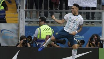 Lautaro Mart&iacute;nez y el &#039;Kun&#039; Ag&uuml;ero sentenciaron el 2-0 que clasific&oacute; a la Selecci&oacute;n Argentina a la siguiente fase. En ella enfrentar&aacute; a Venezuela en el m&iacute;tico Maracan&aacute;.