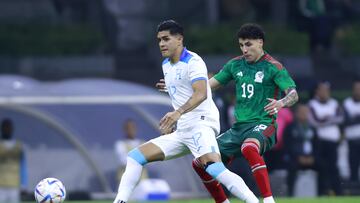 (L-R), Luis Palma of Honduras and Jorge Sanchez of Mexico during the game Mexican National Team (Mexico) vs Honduras, corresponding to the Quarterfinals second Leg of the Concacaf Nations League 2023-2024, at Azteca, on November 21, 2023.

<br><br>

(I-D), Luis Palma de Honduras y Jorge Sanchez de Mexico durante el partido Seleccion Nacional Mexicana (Mexico) vs Honduras, correspondiente a Cuartos de Final Vuelta de la Liga de Naciones de Concacaf 2023-2024, en el Estadio Azteca, el 21 de Noviembre de 2023.