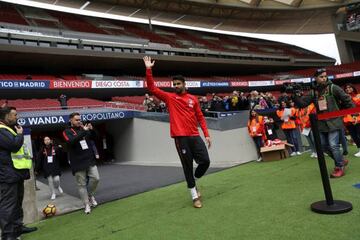 Diego Costa unveiled at the Wanda Metropolitano