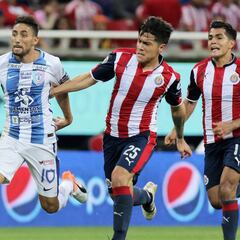 Un golazo de Urreta frena el paso ascendente de Chivas