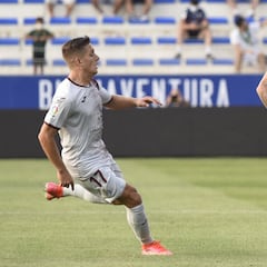 Seoane: "Mi sueño es jugar en Primera y el Huesca lo sabe"