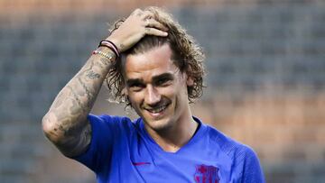 Barcelona's Griezmann enjoys Atlético thrashing of Real Madrid