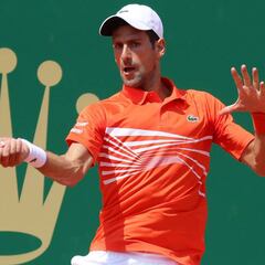 Djokovic progresa hacia los cuartos con un rosco a Fritz