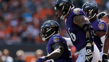 CINCINNATI, OH - SEPTEMBER 10: Terrell Suggs #55 of the Baltimore Ravens celebrates after sacking Andy Dalton #14 of the Cincinnati Bengals during the fourth quarter at Paul Brown Stadium on September 10, 2017 in Cincinnati, Ohio. Michael Reaves/Getty Images/AFP
== FOR NEWSPAPERS, INTERNET, TELCOS & TELEVISION USE ONLY ==