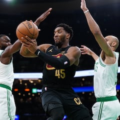 Mitchell se queda en los Cavs