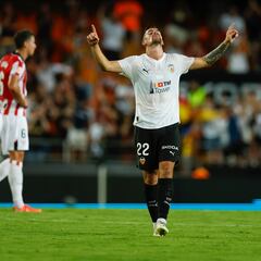 Santamaria, correcaminos y goleador