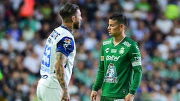 Sergio Ramos of Monterrey and James Rodriguez of Leon during the 17th round match between Leon and Monterrey as part of the Liga BBVA MX, Torneo Clausura 2025 at Nou Camp Leon Stadium, on April 20, 2025 in Leon, Guanajuato, Mexico.