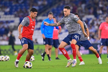  Victor Guzman and Lucas Ocampos of Monterrey during the 17th round match between Monterrey and Leon as part of the Liga BBVA MX, Torneo Apertura 2024 at BBVA Bancomer Stadium on November 10, 2024 in Monterrey, Nuevo Leon, Mexico.