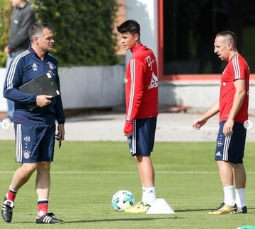 Daniliuc, con Rib&eacute;ry, en sus tiempos en el Bayern.