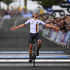 Herzog frustra la exhibición de Morgado en el esprint final