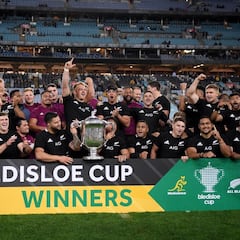 Los 'All Blacks' dan una paliza histórica a Australia