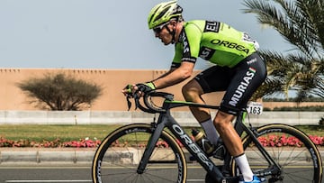 Reportaje al Euskadi Murias en el Tour de Omán.