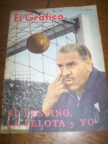 Uno de los mayores astros de Argentina a mediados del siglo pasado se coronó campéon con la UC en 1949. Después dirigió en las divisiónes secundarias del fútbol trasandino sin grandes resultados.