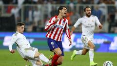 Fede Valverde's red card foul on Morata: images