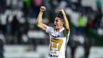 Pumas peleará por la Liga MX y Concachampions, dice Efraín Velarde