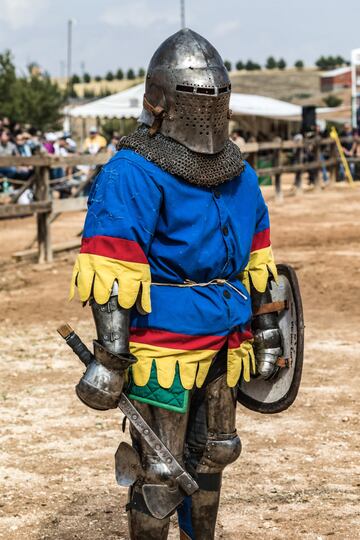 En los alrededores del Castillo de Belmonte, Cuenca, se ha disputado el IV Torneo Nacional de combate medieval, que goza cada año de más aficionados. 
 