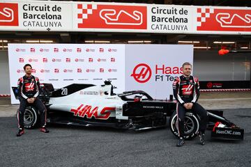 Modelo: VF-20 Formula One | Pilotos: Romain Grosjean y Kevin Magnussen. 