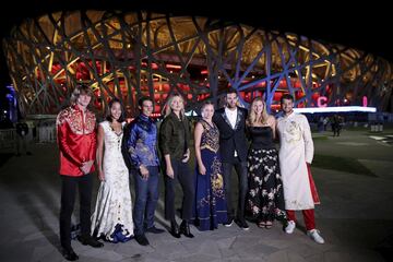 De izquierda a derecha: Alexander Zverev, Zhang Shuai, Rafa Nadal, Maria Sharapova, Jelena Ostapenko, Martín Del Potro, Petra Kvitova y Grigor Dimitrov.