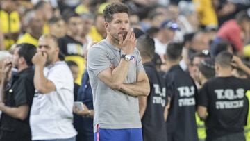 Simeone: "Será difícil compensar la baja de Griezmann"