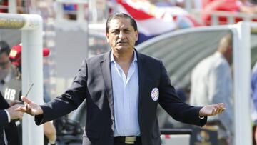 D¨ªaz: "Es una locura jugar en este horario y con este calor"
