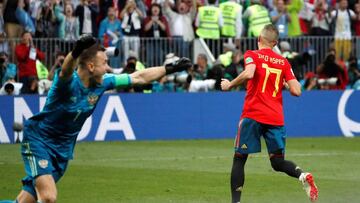 480. MOSCÚ (RUSIA), 01/07/2018.- , Iago Aspas falla el penalti durante el partido España-Rusia, de octavos de final del Mundial de Fútbol de Rusia 2018, en el Estadio Luzhnikí, Rusia, hoy 1 de julio de 2018. EFE/Javier Etxezarr