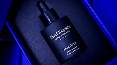 Ficha al antiarrugas de moda en un outlet de campeonato