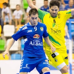 El Jaén sufre pero vuelve a ganar en su pista favorita