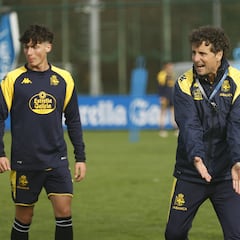 Idiakez: “Para el Depor fichar es difícil, hay gente que quiere aprovecharse a veces”