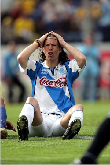 Los goles del 'Tano' no fueron suficientes para evitar que Puebla descendiera en el Clausura 2005. Fue el segundo descenso del club camotero en su historia.