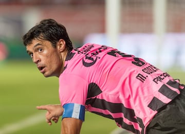 El capitán del Necaxa no continuará con los Rayos y volverá a Chile para continuar su carrera con el CD Palestino.