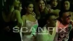 Cristiano Ronaldo y Kim Kardashian coincidieron en el concierto de Jennifer Lopez en Las Vegas y posaron juntos en varias fotograf&iacute;as.