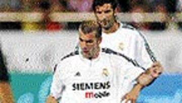 Le convendría al Madrid que Zizou llevara el mando desde el centro.