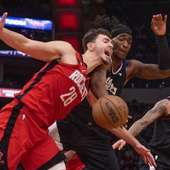 Garuba se asienta todo lo que no lo hace su equipo