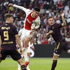 Edson Álvarez disputa los 90 minutos en victoria de Ajax sobre Besiktas