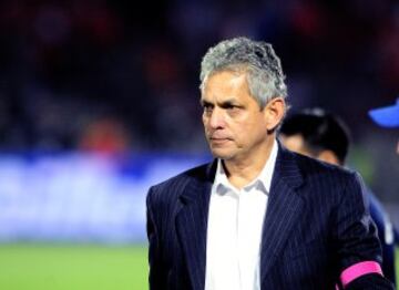 El técnico colombiano tiene una vasta trayectoria en la que destaca la Copa Libertadores de 2016 conseguida con el Atlético Nacional. Dirigió a la selección de Honduras, a la cual calificó al Mundial de 2010. Hizo lo propio con la selección de Ecuador, a quien encaminó y dirigió en el campeonato de Brasil 2014. Actualmente dirige al ‘Equipo Verdolaga’ en busca de refrendar su título de campeón de América.