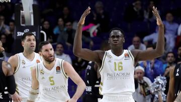 El pívot del Real Madrid Usman Garuba, en un partido de EuroLiga.