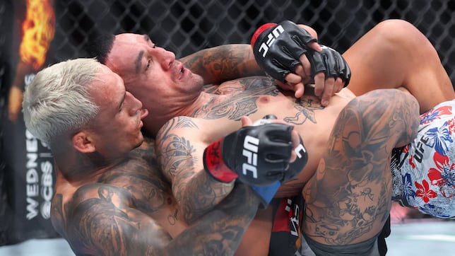 Oliveira es el BMF y hace cola para Topuria