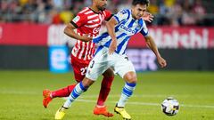 Yangel Herrera of Girona FC and Martin Zubimendi of Real Sociedad during the La Liga match between Girona FC and Real Sociedad played at Montilivi Stadium on October 02, 2022 in Girona, Spain. (Photo by Sergio Ruiz / Pressinphoto / Icon Sport)