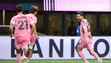 ATLANTA, GEORGIA - JUNE 19: Lionel Messi #10 of Inter Miami CF celebrates scoring his team's second goal during the FIFA Club World Cup 2025 group A match between Internacional CF Miami and FC Porto at Mercedes-Benz Stadium on June 19, 2025 in Atlanta, Georgia. Alex Grimm/Getty Images/AFP (Photo by ALEX GRIMM / GETTY IMAGES NORTH AMERICA / Getty Images via AFP)