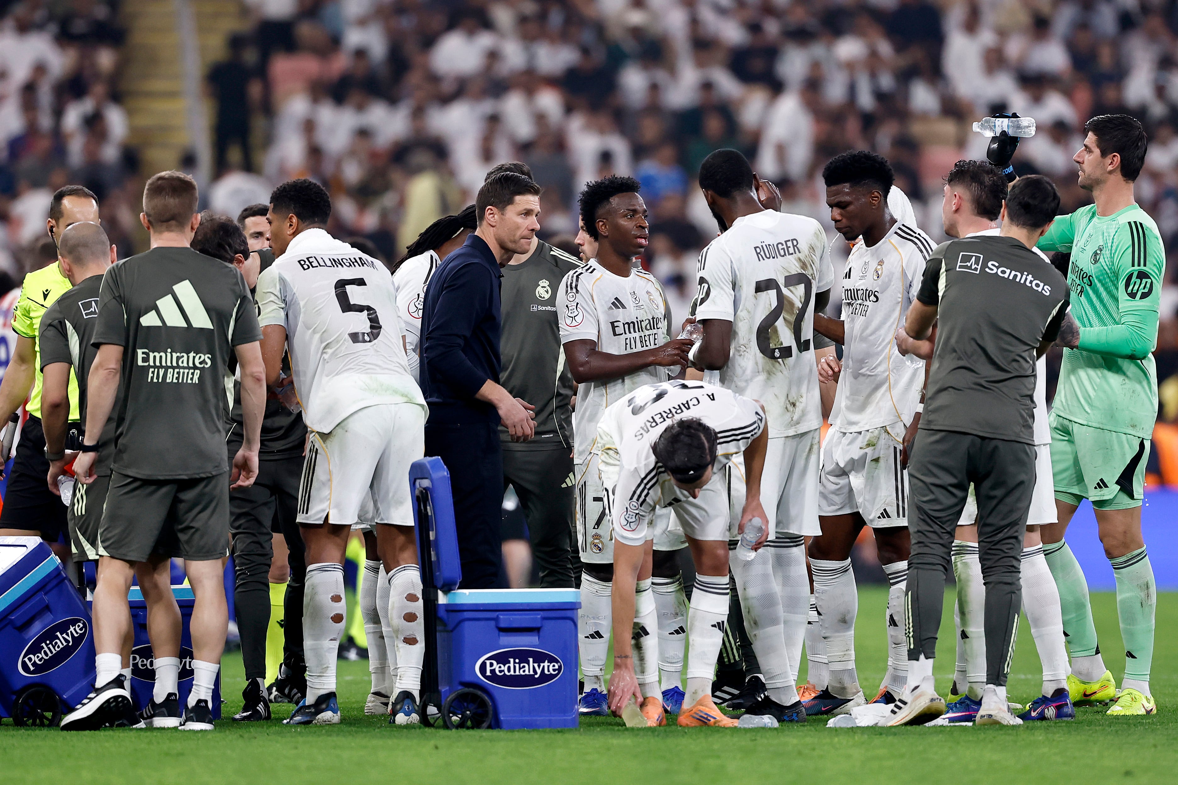 El vestuario del Real Madrid se conjura: “No jugamos bien al fútbol”