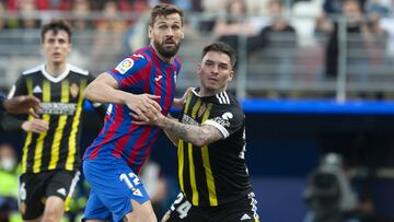 Fernando Llorente ante el Real Zaragoza.