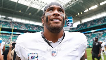 After the Miami Dolphins’ recent loss to the Los Angeles Chargers, quarterback Tua Tagovailoa made some controversial comments that he’s now apologized for.