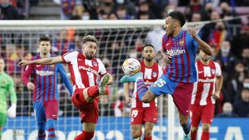 Héctor Herrera salió de la banca en el Atleti vs Barcelona