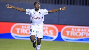 De acuerdo con varios medios hondure&ntilde;os, Jorge Benguch&eacute;, goleador del Olimpia de la Primera Divisi&oacute;n de Honduras, es tentado por clubes de la MLS.